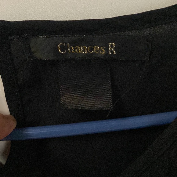 Beautiful blouse - Picture 7 of 8